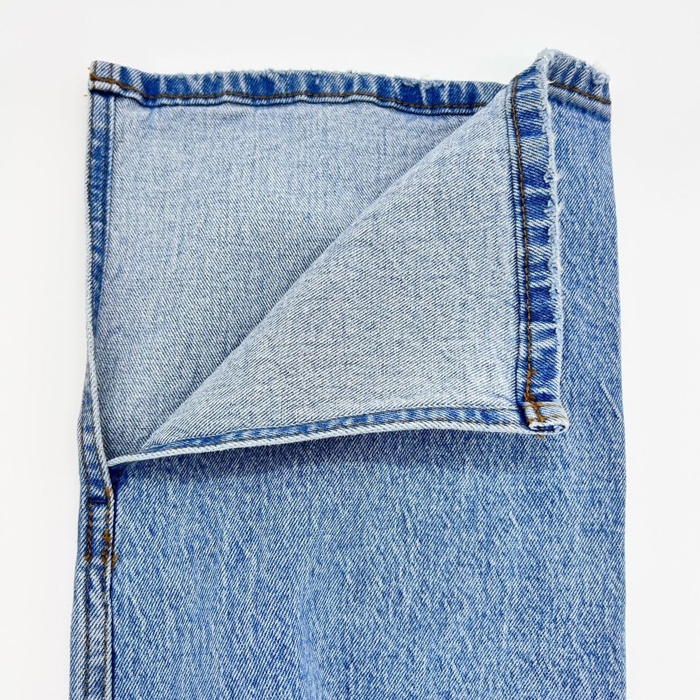 Abercrombie & Fitch Light Wash Wide Leg Jeans - Picture 8 of 9